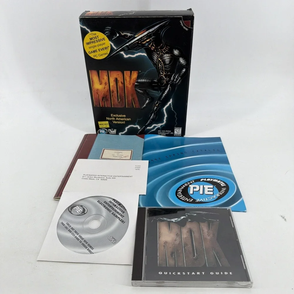 Vintage MDK PC Big Box Game CompUSA Limited Edition Sericell Art Game Inserts